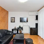 Διαμέρισμα Irena 531 Πούλα