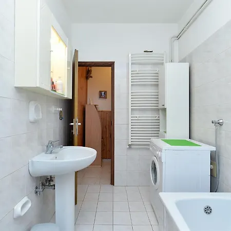 Irena 531 Apartament Pula