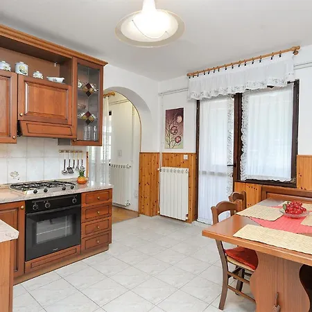 Irena 531 Apartment *