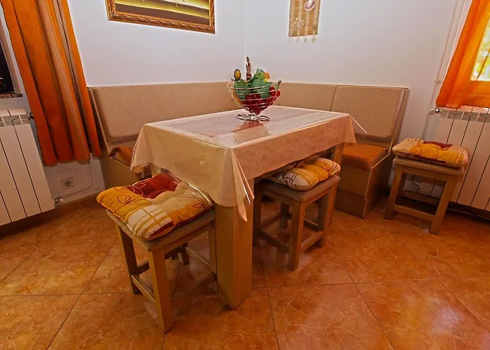 Irena 531 Apartment *