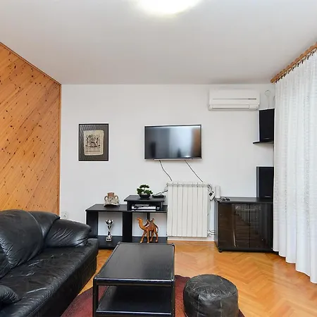 Appartamento Irena 531 Pola