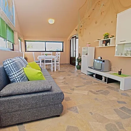 Appartamento Irena 531 Pola